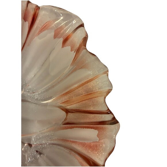 Vintage Mikasa Walter Frosted Glass “ Tulips Pink” Scalloped Edge Dish. 9 Inch - Picture 5 of 9